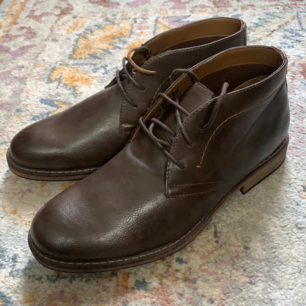 NWT brown oxford shoes
